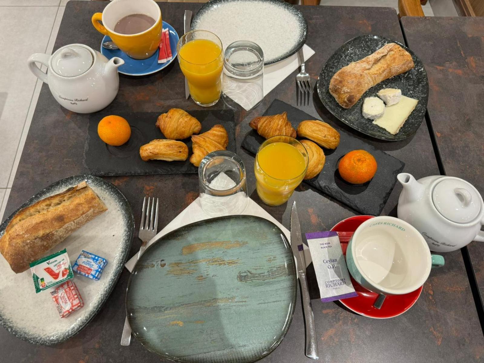 Hotel Restaurant La Paillote Cavignac エクステリア 写真